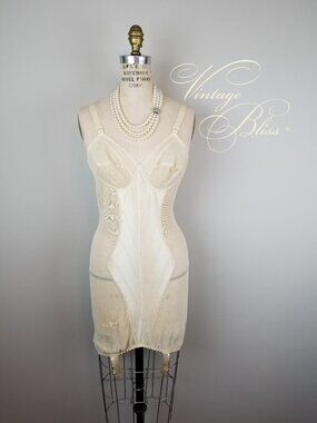 Vintage 1950's Bustier Shapewear Slip Garter Pin Up Ivory Lace & Mesh Size 34B
